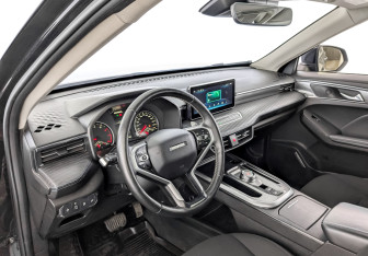 Подержанный автомобиль Haval Jolion 2022 года (16 фото)