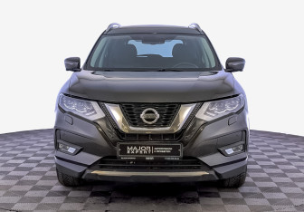 Подержанный автомобиль Nissan X-Trail 2019 года (2 фото)