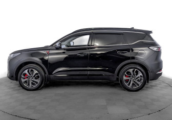 Подержанный автомобиль Chery Tiggo 7 Pro Max 2025 года (8 фото)
