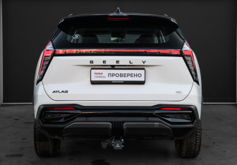 Подержанный автомобиль Geely Atlas 2024 года (5 фото)