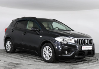 Подержанный автомобиль Suzuki SX4 Hatchback 2016 года (2 фото)