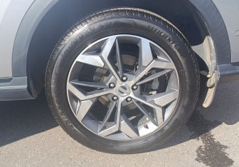 Подержанный автомобиль Haval F7x 2024 года (12 фото)