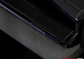 Подержанный автомобиль Zeekr 001 2023 года (24 фото)