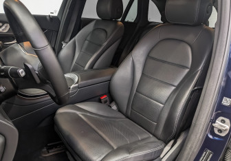 Подержанный автомобиль Mercedes-Benz GLC Coupe 2021 года (20 фото)