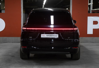 Подержанный автомобиль LiXiang L9 2023 года (6 фото)