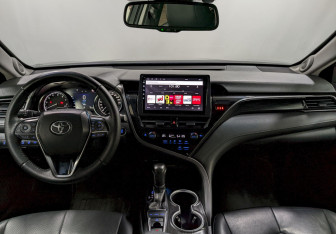 Подержанный автомобиль Toyota Camry Sedan 2021 года (23 фото)