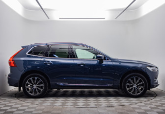 Подержанный автомобиль Volvo XC60 2020 года (4 фото)