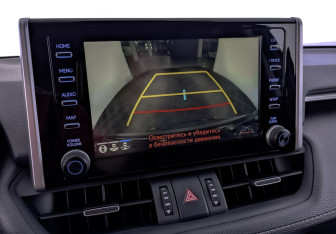Подержанный автомобиль Toyota RAV4 2022 года (26 фото)