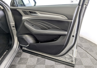 Подержанный автомобиль Haval F7 2021 года (25 фото)
