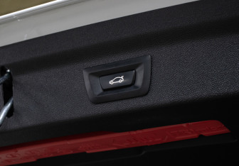 Подержанный автомобиль MINI Countryman 2019 года (21 фото)