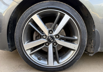 Подержанный автомобиль Kia Cerato Sedan 2018 года (9 фото)