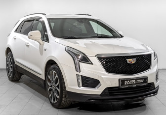 Подержанный автомобиль Cadillac XT5 2021 года (3 фото)