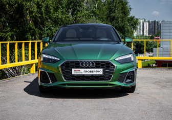 Подержанный автомобиль Audi A5 Liftback 2020 года (2 фото)