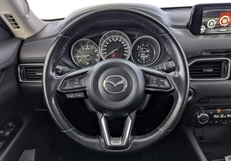 Подержанный автомобиль Mazda CX-5 2017 года (22 фото)
