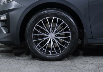 Подержанный автомобиль Kia Ceed Hatchback 2018 года (7 фото)