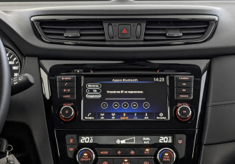 Подержанный автомобиль Nissan Qashqai 2022 года (17 фото)