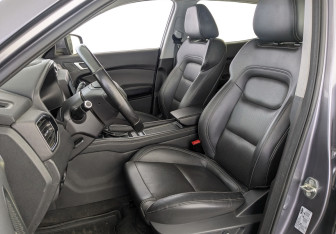 Подержанный автомобиль Chery Tiggo 4 2022 года (16 фото)