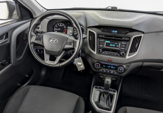 Подержанный автомобиль Hyundai Creta 2018 года (28 фото)