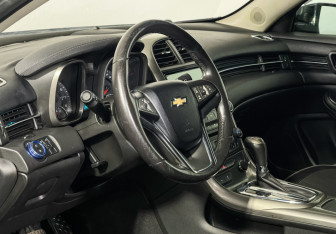 Подержанный автомобиль Chevrolet Malibu Sedan 2012 года (13 фото)