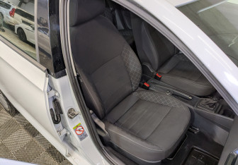 Подержанный автомобиль Skoda Rapid Liftback 2021 года (22 фото)