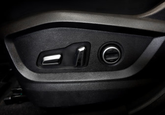 Подержанный автомобиль Exeed LX 2022 года (20 фото)