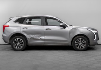 Подержанный автомобиль Haval Jolion 2023 года (4 фото)