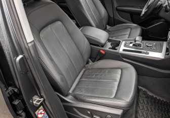 Подержанный автомобиль Audi Q5 2020 года (22 фото)