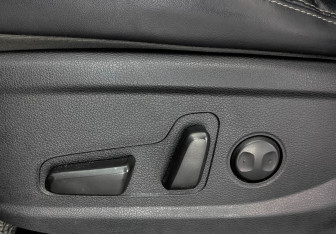 Подержанный автомобиль Hyundai Santa Fe 2019 года (30 фото)