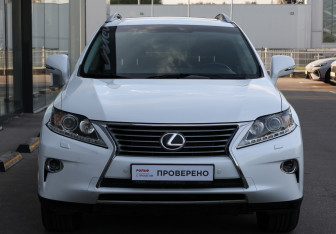 Подержанный автомобиль Lexus RX 2015 года (2 фото)