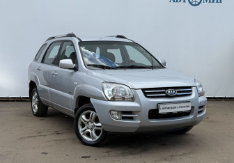 Подержанный автомобиль Kia Sportage 2007 года (3 фото)