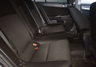 Подержанный автомобиль Mitsubishi Lancer Hatchback 2008 года (10 фото)