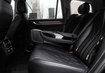 Подержанный автомобиль Tank 500 2023 года (12 фото)