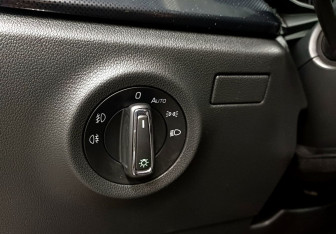 Подержанный автомобиль Skoda Rapid Liftback 2021 года (20 фото)