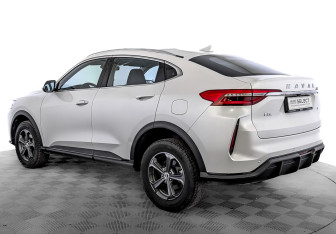 Подержанный автомобиль Haval F7x 2023 года (7 фото)