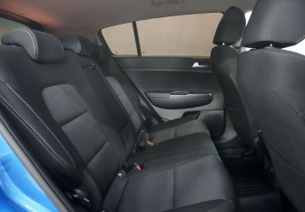 Подержанный автомобиль Kia Sportage 2018 года (13 фото)