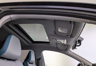 Подержанный автомобиль Geely Emgrand 2023 года (22 фото)