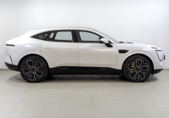 Подержанный автомобиль Avatr 11 2024 года (4 фото)