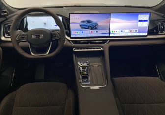 Подержанный автомобиль Geely Monjaro 2026 года (9 фото)