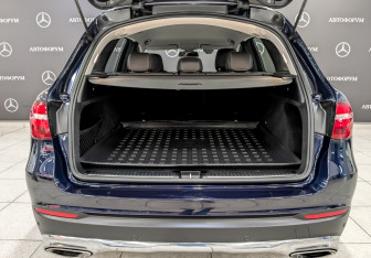 Подержанный автомобиль Mercedes-Benz GLC Coupe 2017 года (10 фото)