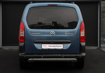 Подержанный автомобиль Citroen Berlingo 2010 года (6 фото)