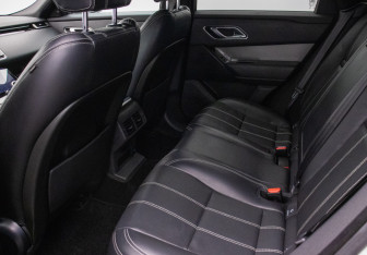 Подержанный автомобиль Land Rover Range Rover Velar 2019 года (11 фото)