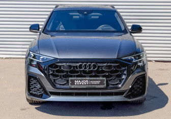 Подержанный автомобиль Audi Q8 2024 года (2 фото)