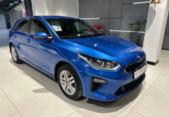 Подержанный автомобиль Kia Ceed Hatchback 2019 года (2 фото)