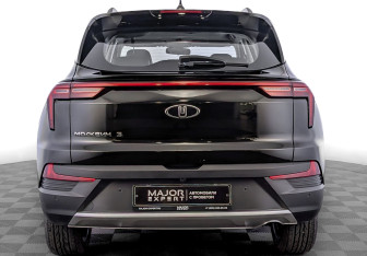 Подержанный автомобиль Москвич 3 2023 года (6 фото)