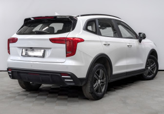 Подержанный автомобиль Haval Jolion 2024 года (5 фото)