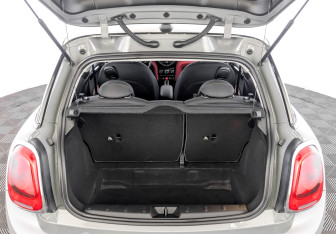 Подержанный автомобиль MINI Hatch 2021 года (10 фото)