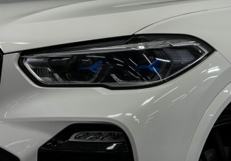 Подержанный автомобиль BMW X5 2019 года (8 фото)