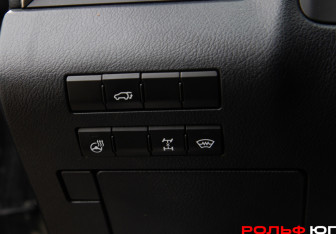 Подержанный автомобиль Omoda C5 2024 года (18 фото)