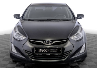 Подержанный автомобиль Hyundai Elantra Sedan 2014 года (2 фото)