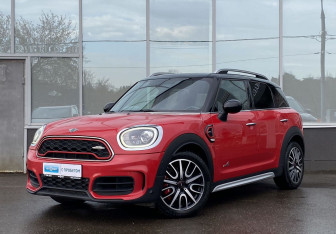 Подержанный автомобиль MINI Countryman 2019 года (1 фото)